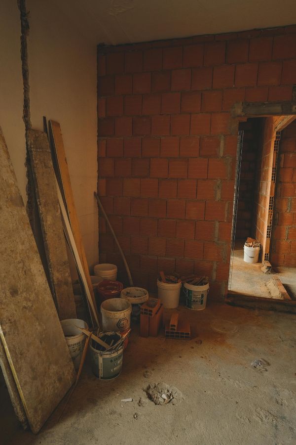 Altbausanierung Düren - Sanierung in Düren - Altbausanierung - Badsanierung - Malerarbeiten - Trockenbau - Renovierung - Bodenverlegung (1)